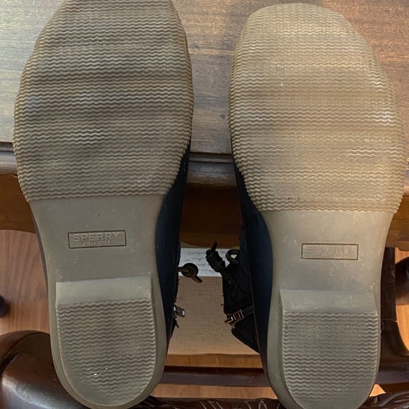 Sperry Black Quilted Boots - Picture 4 of 7